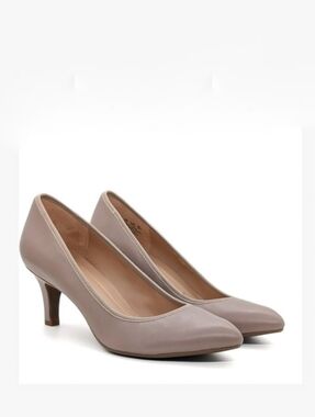 New Women's Leather Naturalizer Taupe Brulee Oden Low Heel Pump